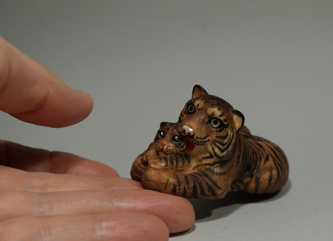 Tigress with a cub 015